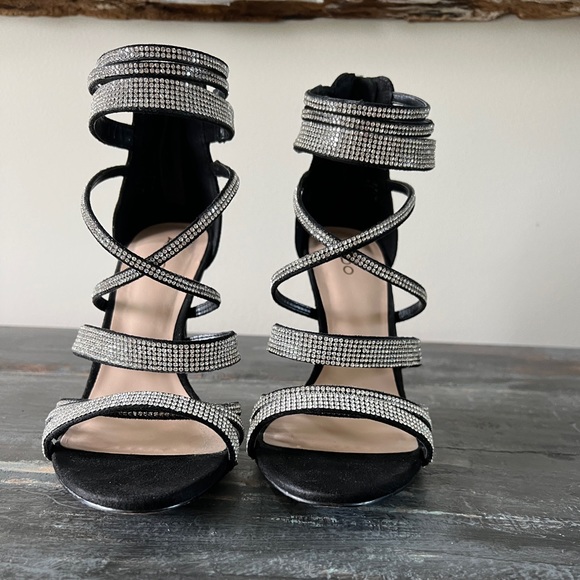 Aldo high heels. Excellent condition size 7..5 - Picture 5 of 9